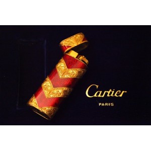 Cartier卡地亚间金红色漆面V字纹珐琅彩长款圆柱原装气体打火机