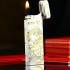 卡地亚Cartier气体打火机镀银拉丝纹龙凤雕刻三色金长款圆柱