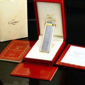 卡地亚Cartier镀银竖条纹带钻长款圆柱气体打火机