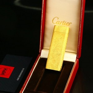 卡地亚Cartier镀金锉刀纹长款圆柱气体打火机