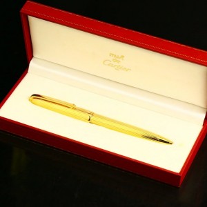 卡地亚Cartier镀金竖条纹圆珠笔盒装